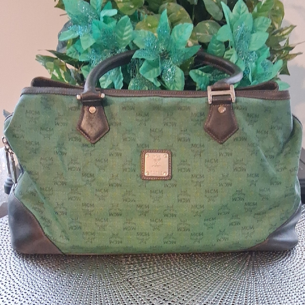 MCM Vintage Green and Brown Satchel - Picture 9 of 9
